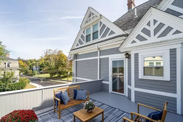 Newton, MA 02456,79 Chestnut St #2