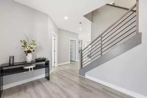 Holyoke, MA 01040,287 Whitney Ave