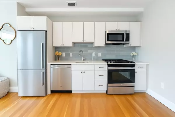 Boston, MA 02128,89 Prescott St #C