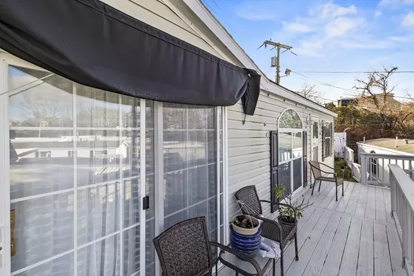 Wareham, MA 02558,45 Kins Court