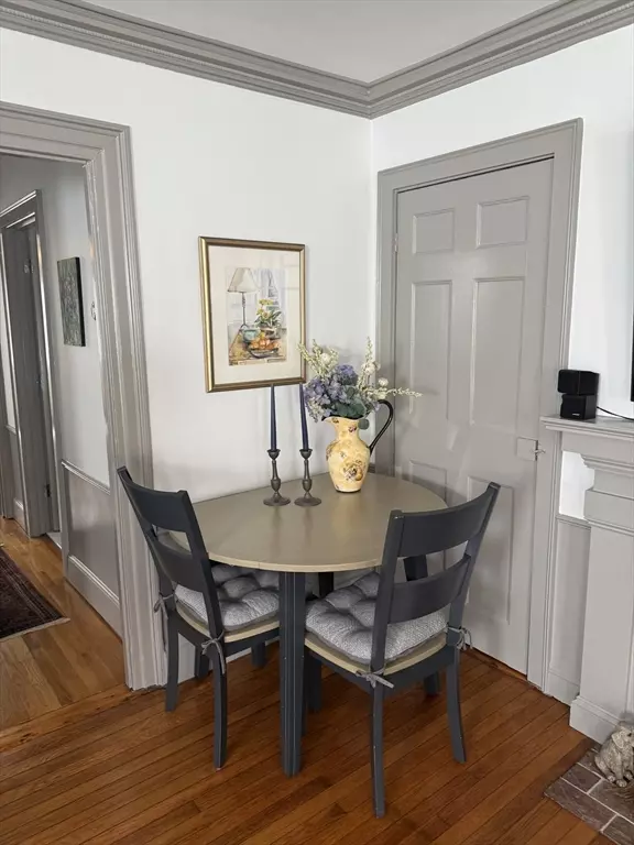 Salem, MA 01970,8 Williams Street #E1