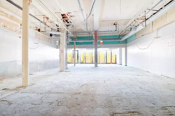 Lawrence, MA 01840,218 Essex Street