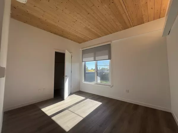 Somerville, MA 02145,154 Broadway #408