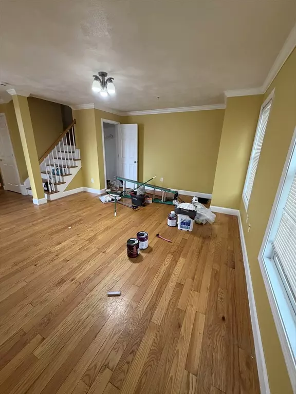 Lynn, MA 01902,131 N Common St #A