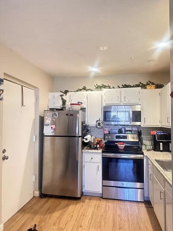 Franklin, MA 02038,67 Milliken Aven #21B