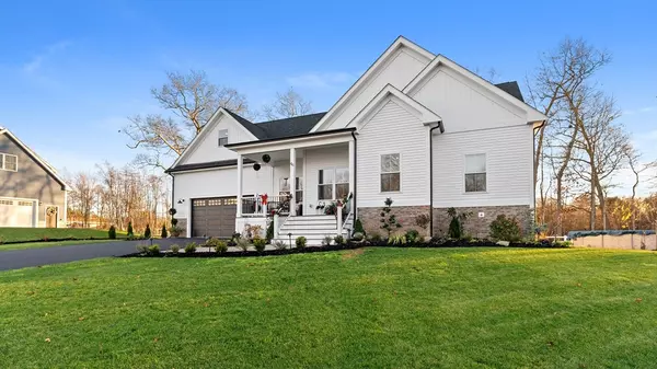 Swansea, MA 02777,46 Magnolia Dr