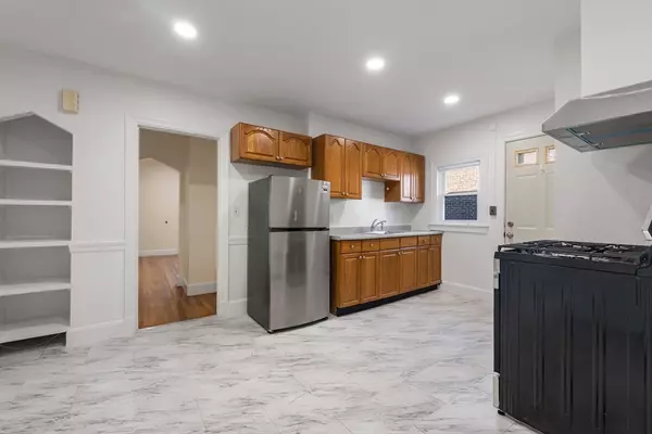 Boston, MA 02135,19 Beechcroft St #2