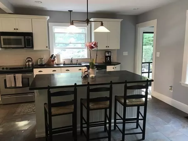 Rockport, MA 01966,18 Granite Street