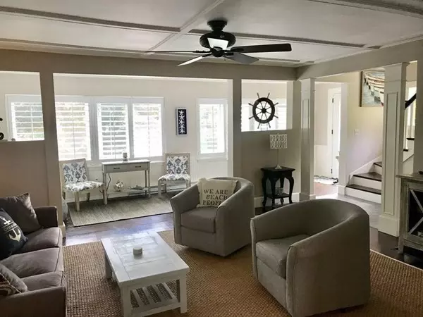 Rockport, MA 01966,18 Granite Street