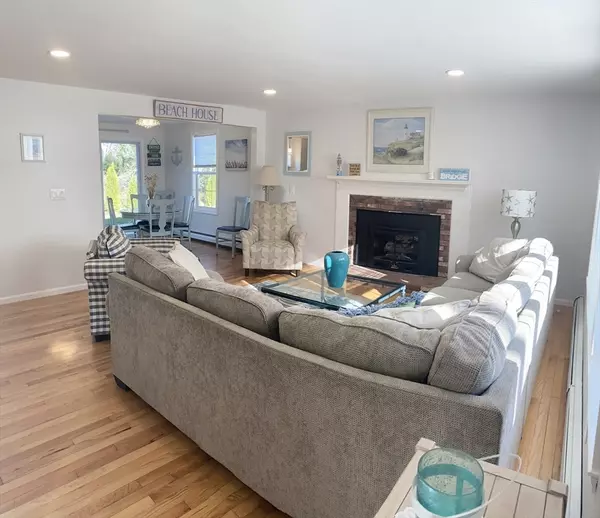 Falmouth, MA 02540,20 Swallow St