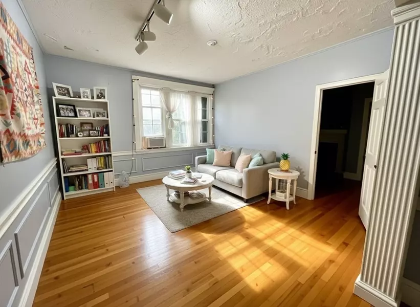 316 Saint Paul #5, Brookline, MA 02446