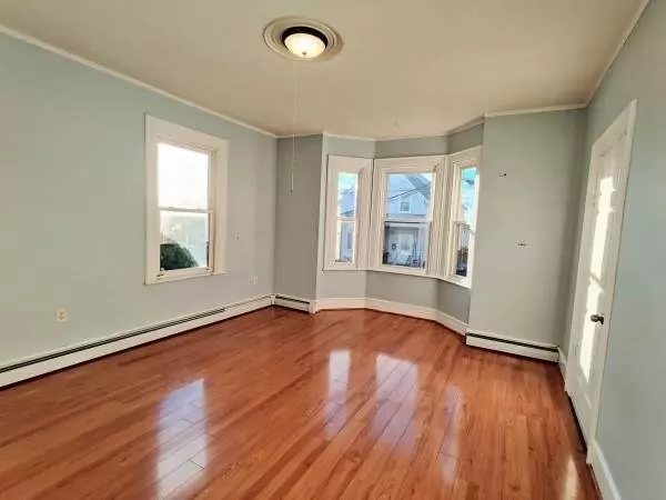 Somerville, MA 02145,79 Partridge Ave #1