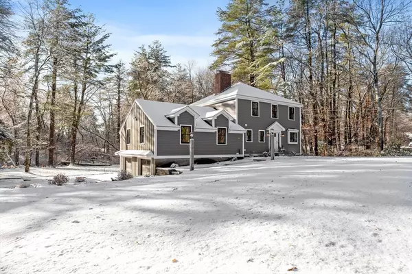 Boxford, MA 01921,34 Woodcrest Road