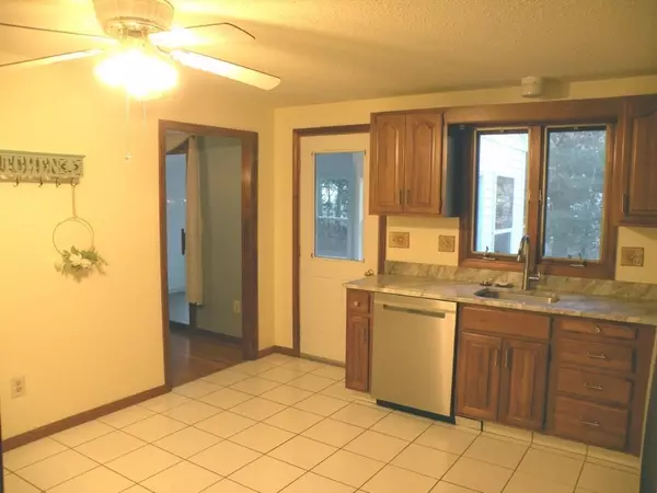 Stoughton, MA 02072,17 Brad Road #17