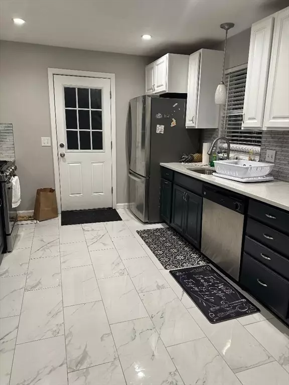 Lowell, MA 01854,240 Acropolis Rd