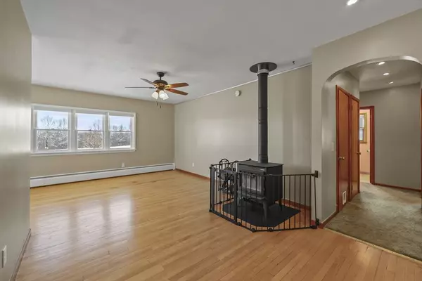 Hinsdale, MA 01235,139 Longview Ave