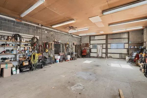 Westfield, MA 01085,0 S Maple St (Rear)