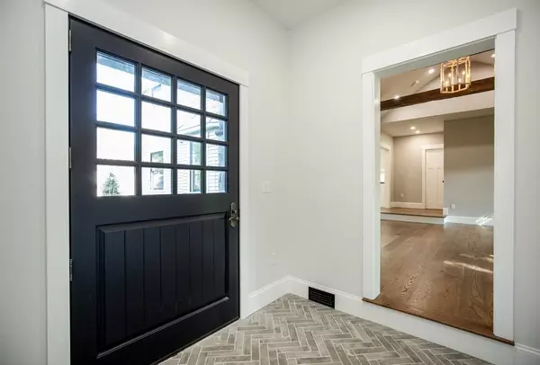 Andover, MA 01810,18 Wolcott Ave