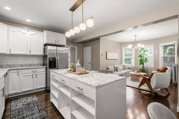 77 Wheatland St #2, Somerville, MA 02145