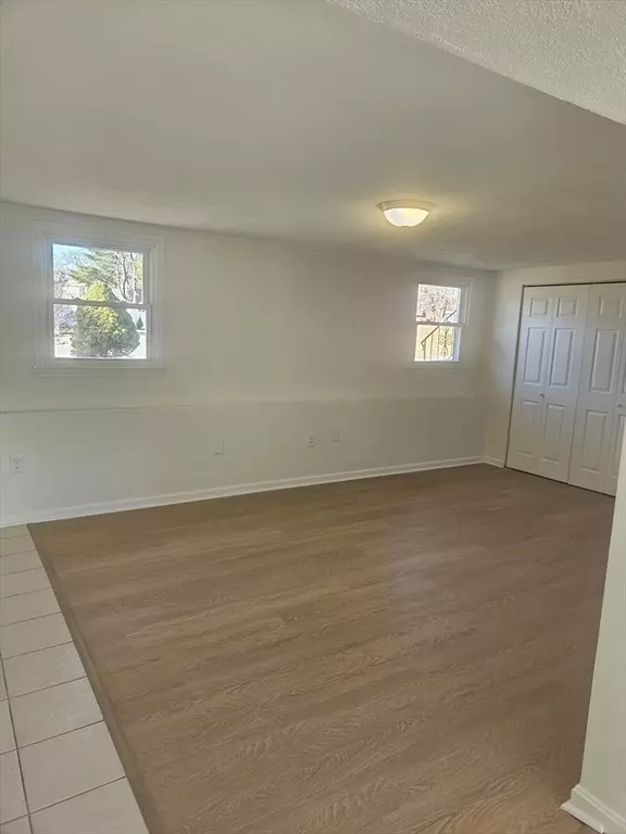 Saugus, MA 01960,23 Sussex #1