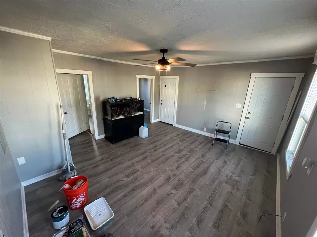 Fall River, MA 02724,73 Orswell St #2E