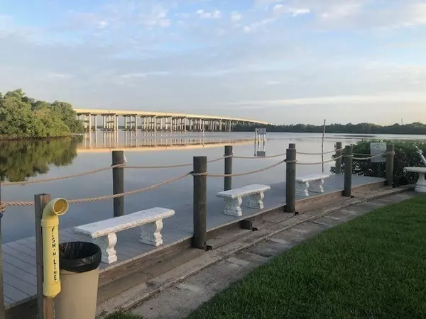 Fort Myers, FL 33905,60 Channel Lane