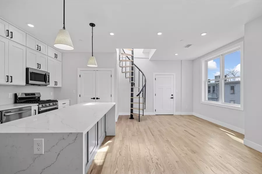 152 Marion #5, Boston, MA 02128