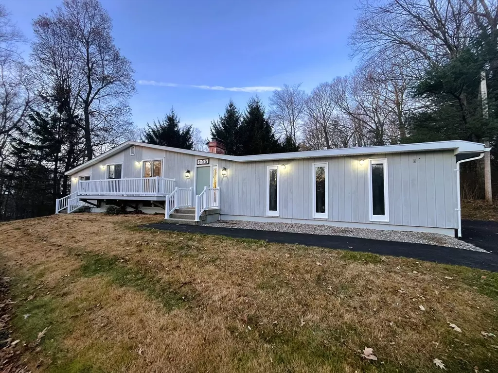 Palmer, MA 01069,305 Burlingame Rd