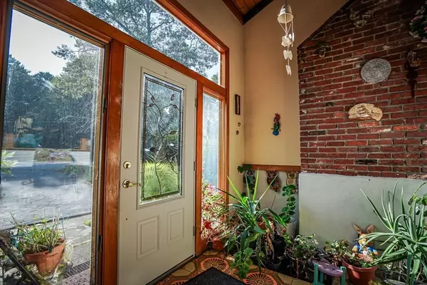 Wilmington, MA 01887,12 Hamlin Ln