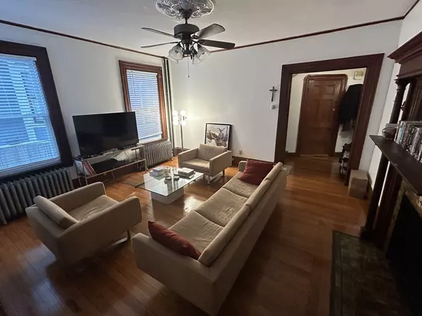 Somerville, MA 02145,50 Dartmouth St #1