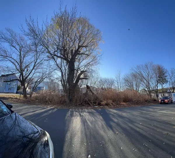 14 Beverly, Revere, MA 02149