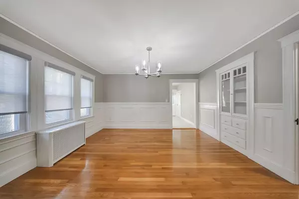 Quincy, MA 02171,52 Hovey St