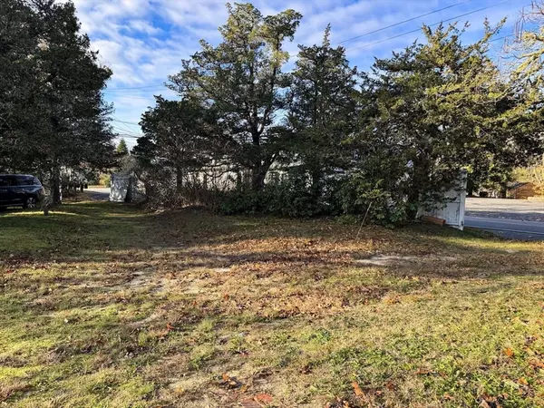 Barnstable, MA 02655,30 Pond St