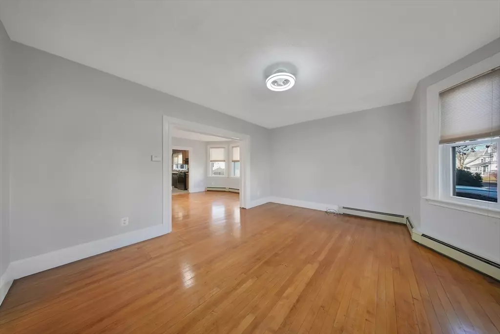 Quincy, MA 02170,85 Kemper St #1