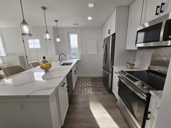 Boston, MA 02119,64 Alpine St #104