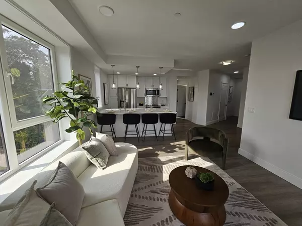 Boston, MA 02119,64 Alpine St #304