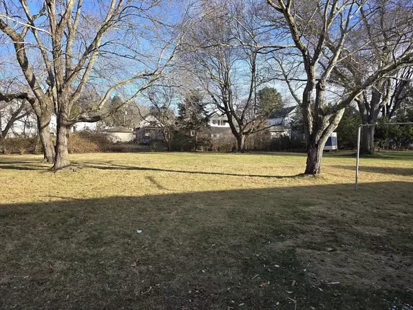 Webster, MA 01570,24 Pepka Dr