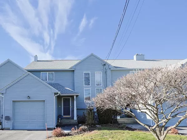 87 Nipmuc Trl #B, North Providence, RI 02904