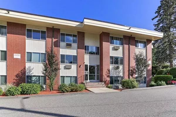 74 Beach St #1-2, Woburn, MA 01801