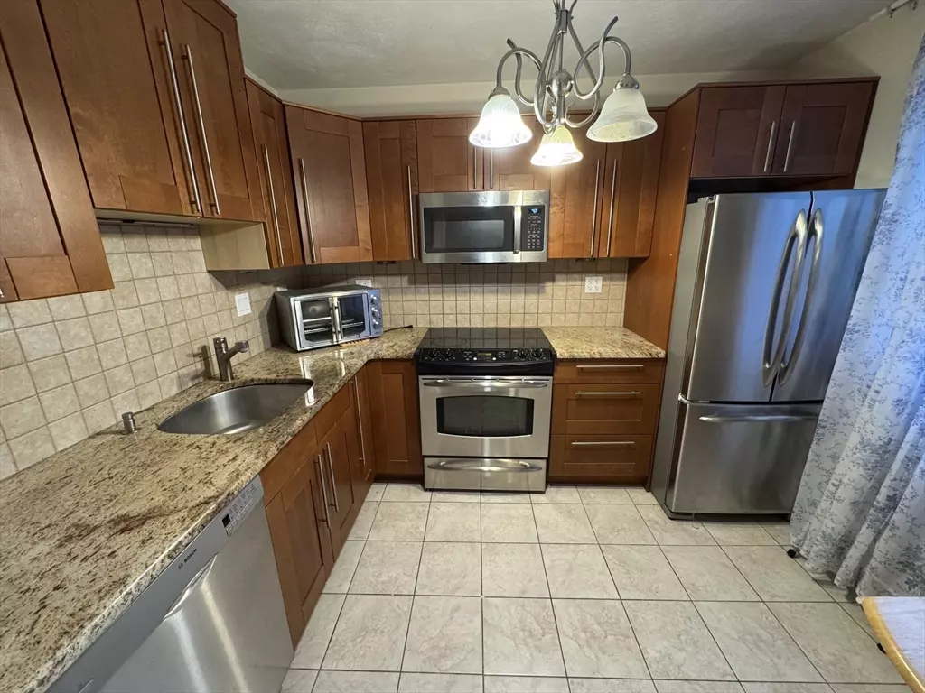 Boston, MA 02135,92 Gordon St #301A