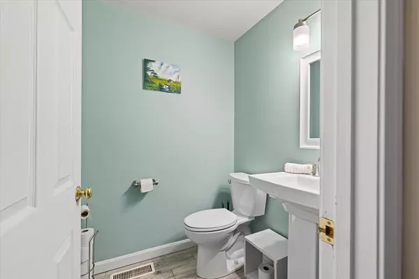 Grafton, MA 01536,51 John Drive #51