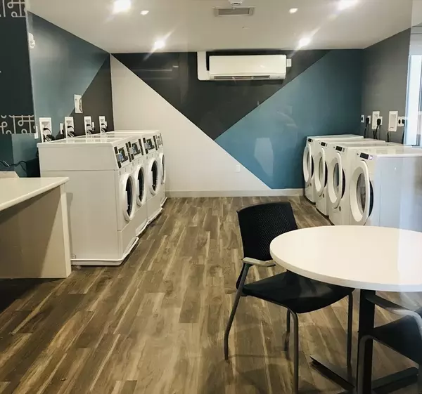 Boston, MA 02126,466 River Street #516