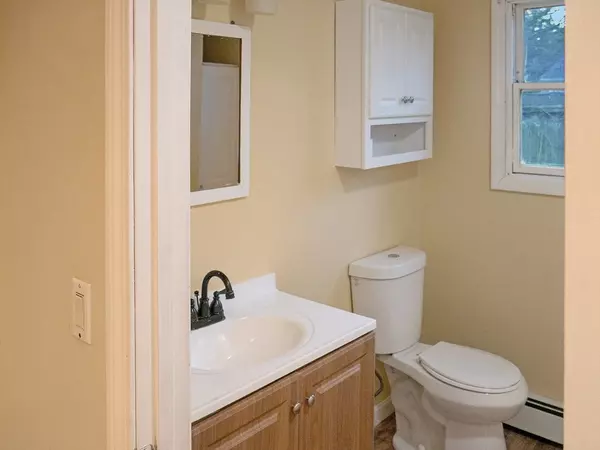 Carver, MA 02330,38 Cedar Dr