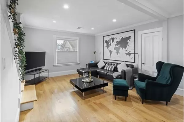 14 Everett St #2, Medford, MA 02155