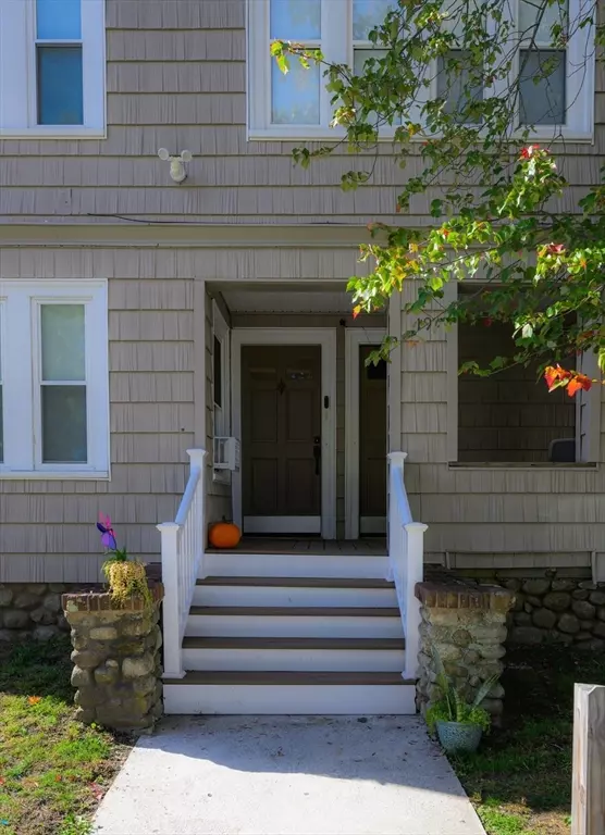 Milford, MA 01757,19 Oliver St #2