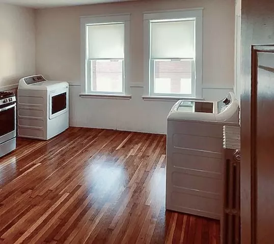 Milford, MA 01757,19 Oliver St #2