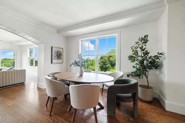 Brookline, MA 02446,197 Winchester St #197