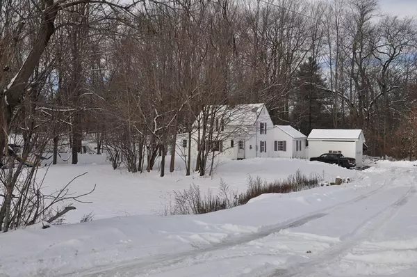 703 Blossom St, Fitchburg, MA 01420