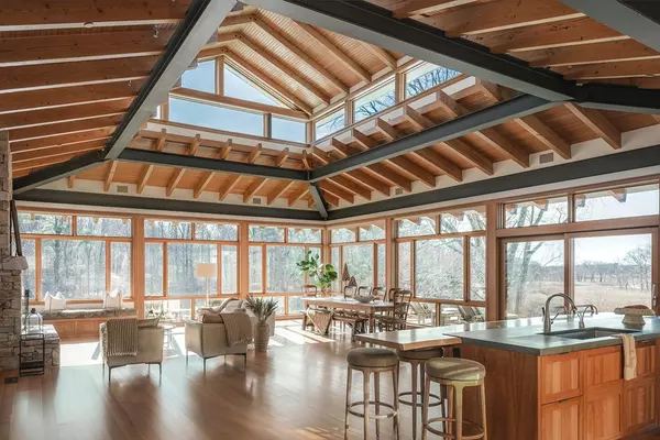 Ipswich, MA 01938,154 Argilla Rd