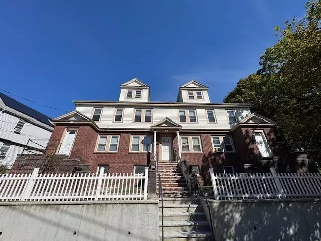 Everett, MA 02149,114R Fremont Avenue #114R